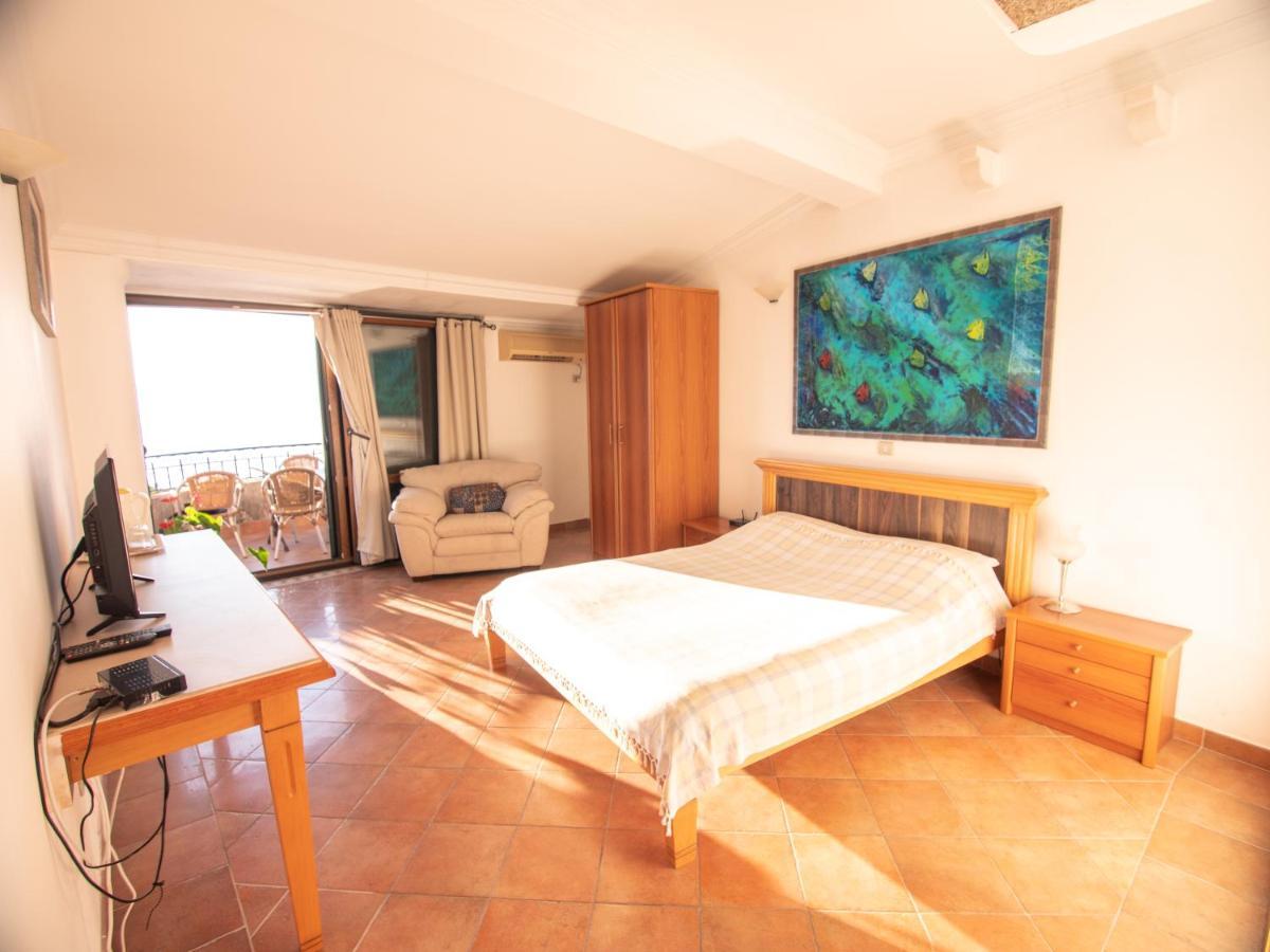 Apartments And Rooms Levantin Inn Sveti Stefan Luaran gambar