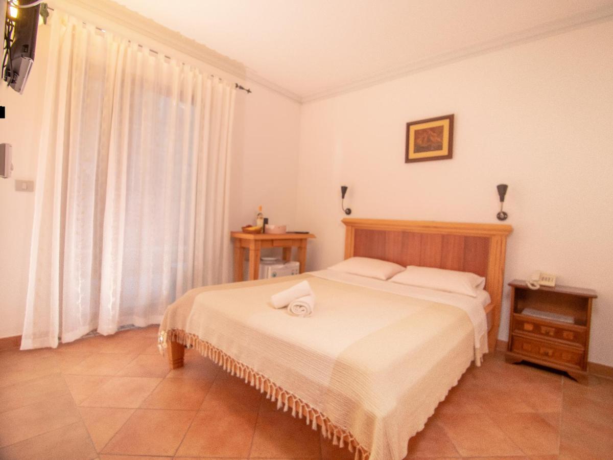 Apartments And Rooms Levantin Inn Sveti Stefan Luaran gambar