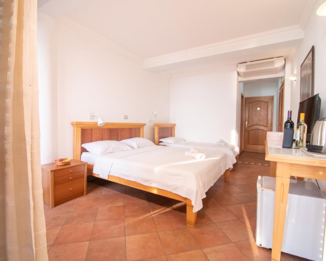 Apartments And Rooms Levantin Inn Sveti Stefan Luaran gambar