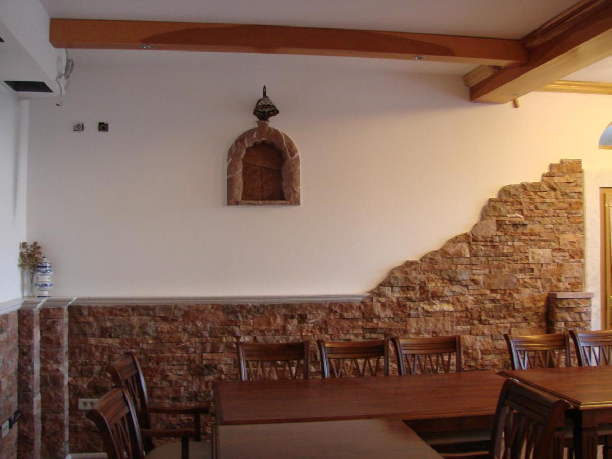 Apartments And Rooms Levantin Inn Sveti Stefan Luaran gambar